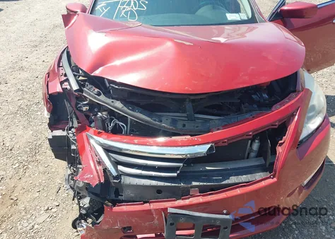 2013 Nissan Altima 2.5 S z USA, uszkodzony, nr VIN 1N4AL3AP5DC292313